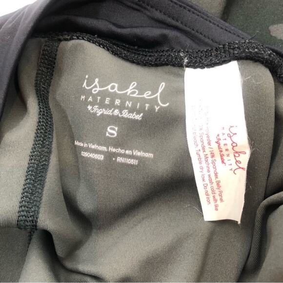 Isabel maternity by Ingrid and Isabel black camo leggings - Picture 3 of 3
